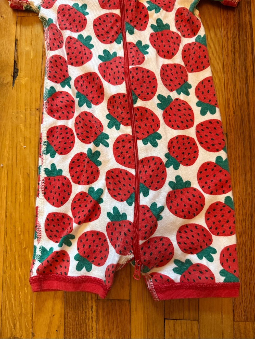 Hanna Andersson Strawberry Print Short Sleeve Romper - Red & Green - Picture 3 of 5